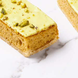 Pistache cake bar